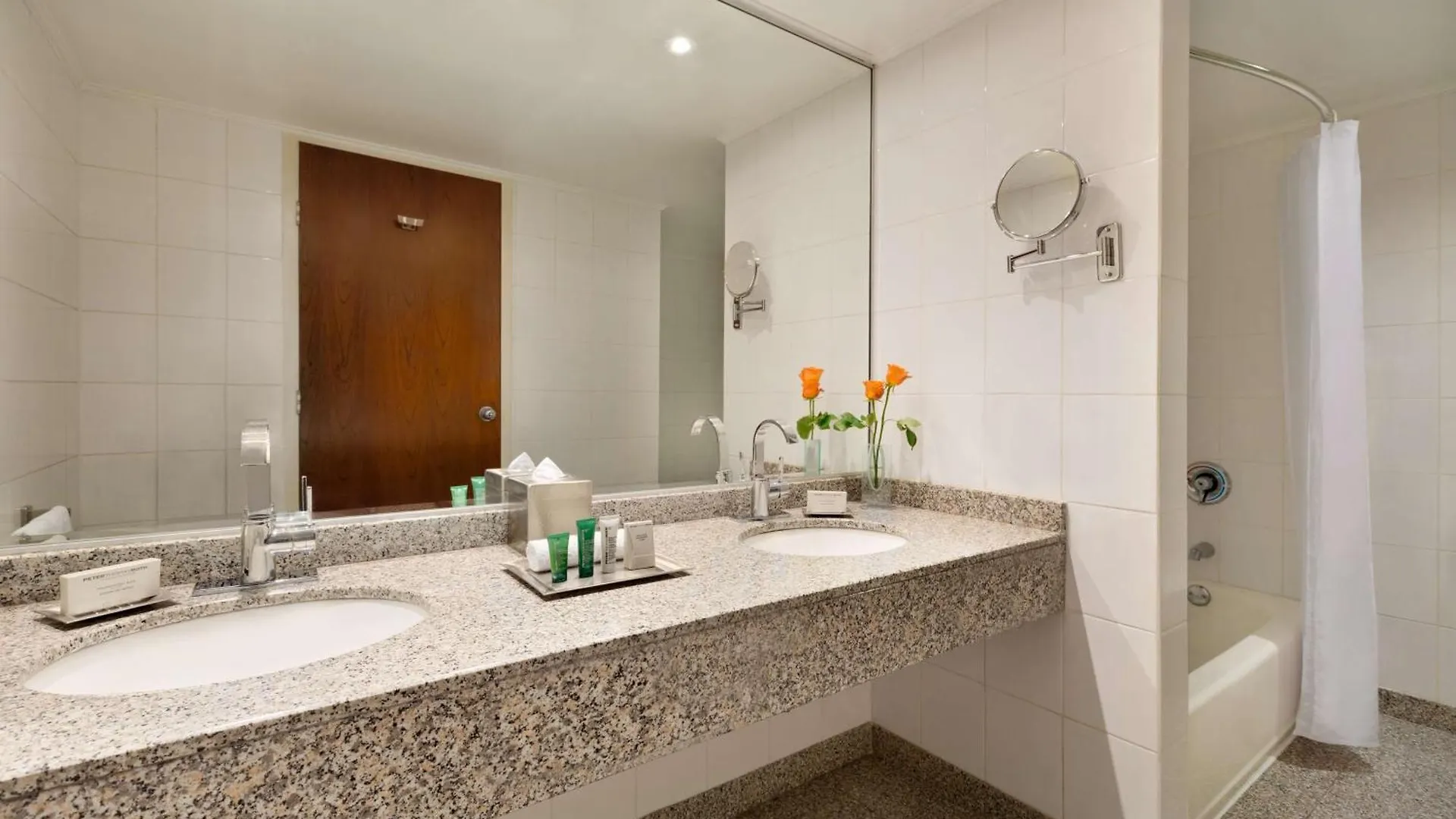 Hilton Colon Quito Hotel 5*,  Ecuador